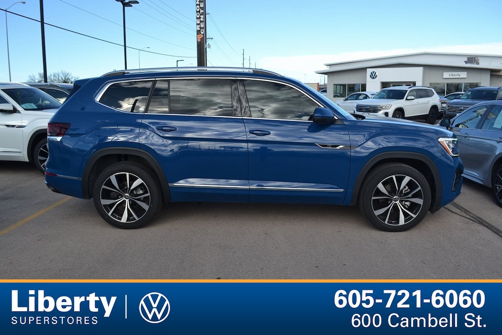 New 2025 Volkswagen Atlas 2.0T SEL Premium R-Line SUV