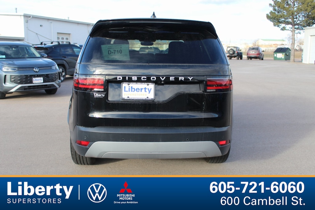 Used 2024 Land Rover Discovery P300 S SUV