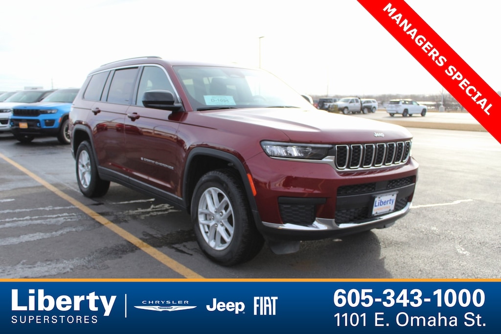 Used 2024 Jeep Grand Cherokee L Laredo SUV