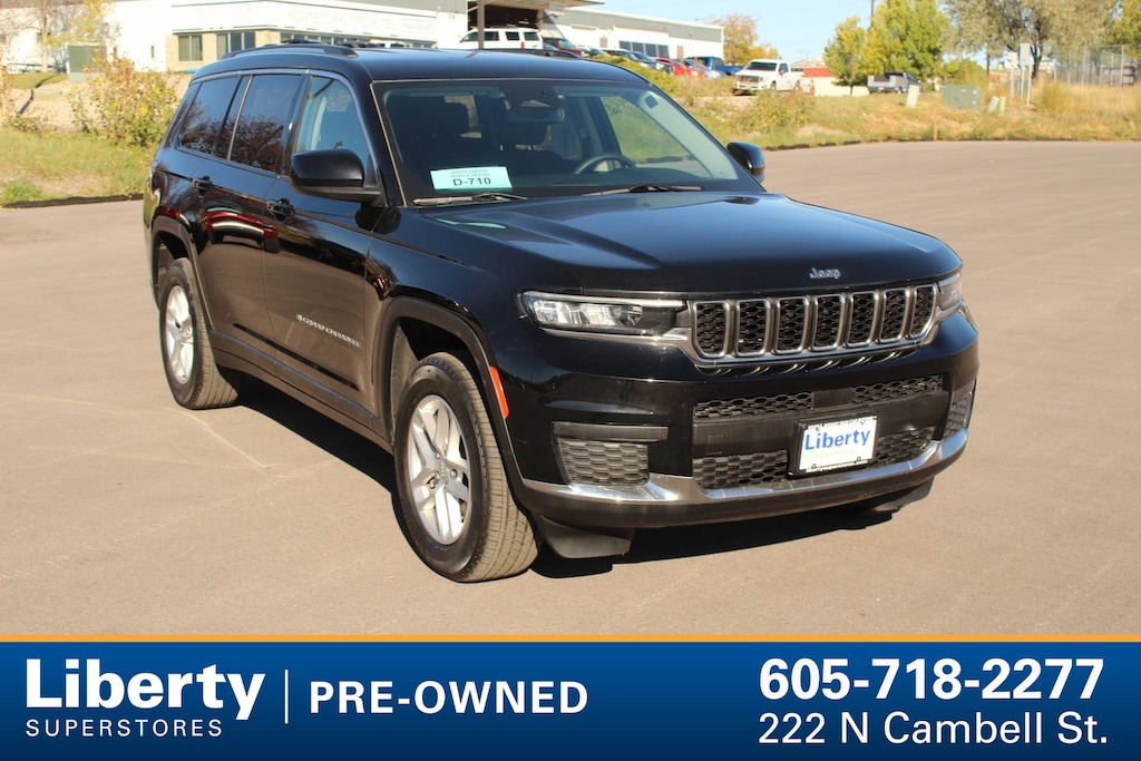 Used 2023 Jeep Grand Cherokee L Laredo SUV