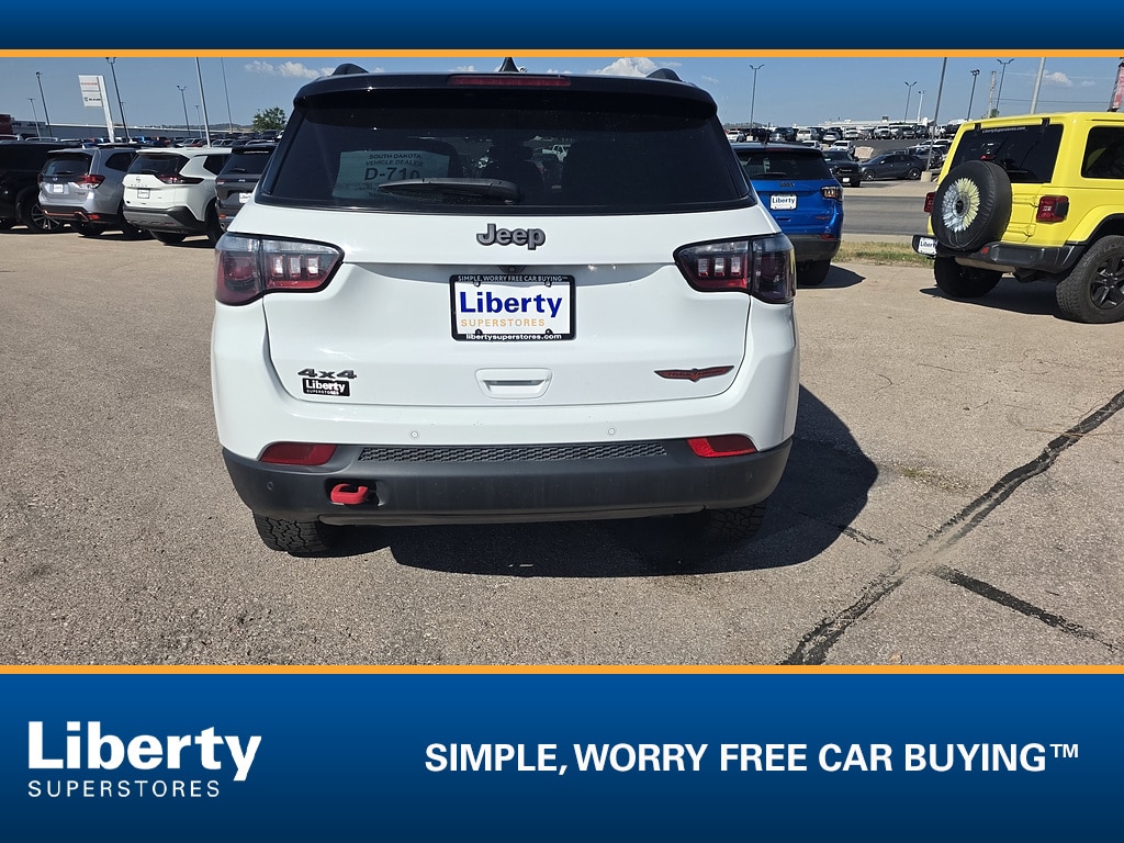 Used 2025 Jeep Compass Trailhawk