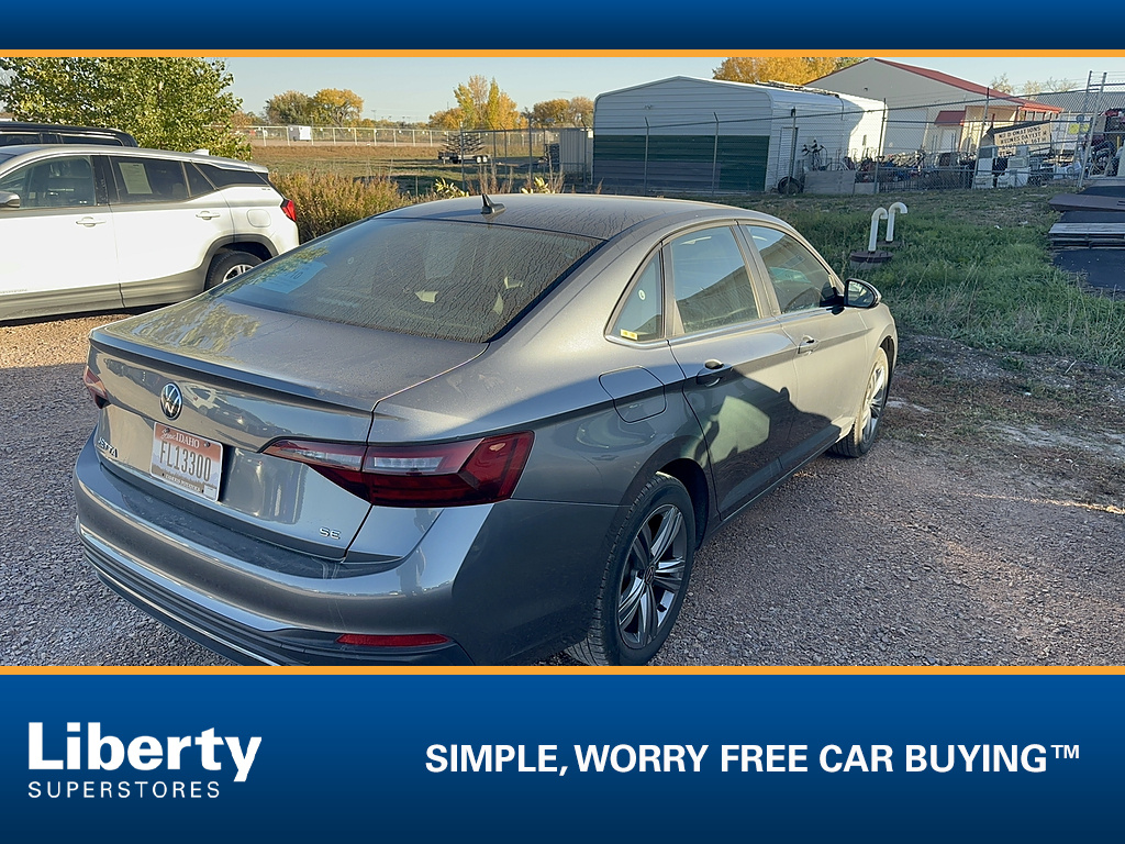 Used 2024 Volkswagen Jetta SE
