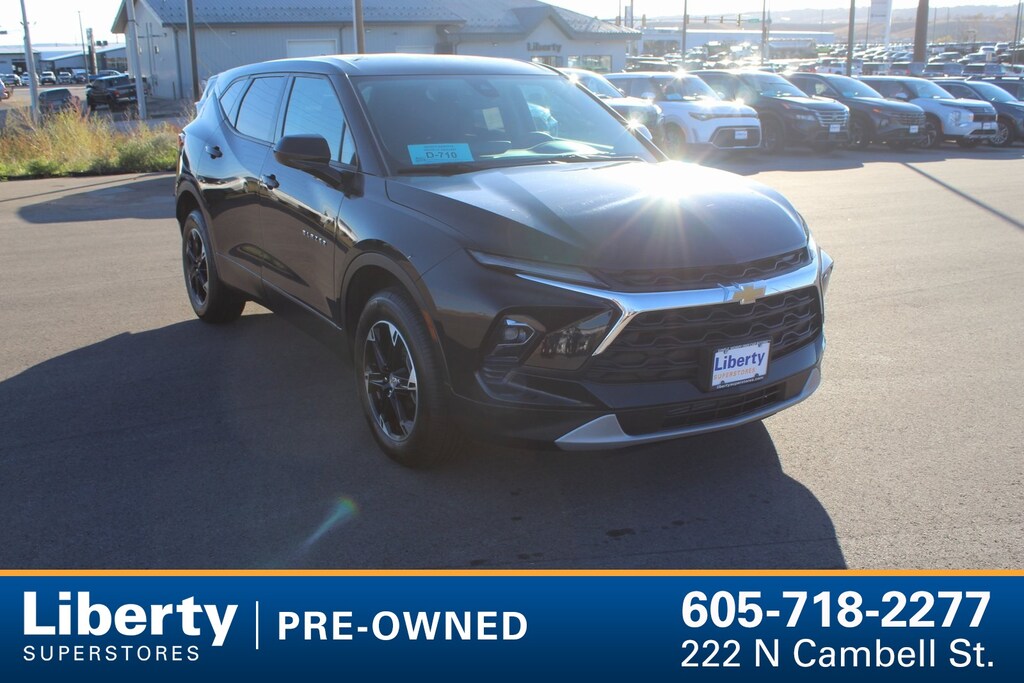 Used 2025 Chevrolet Blazer LT w/2LT SUV