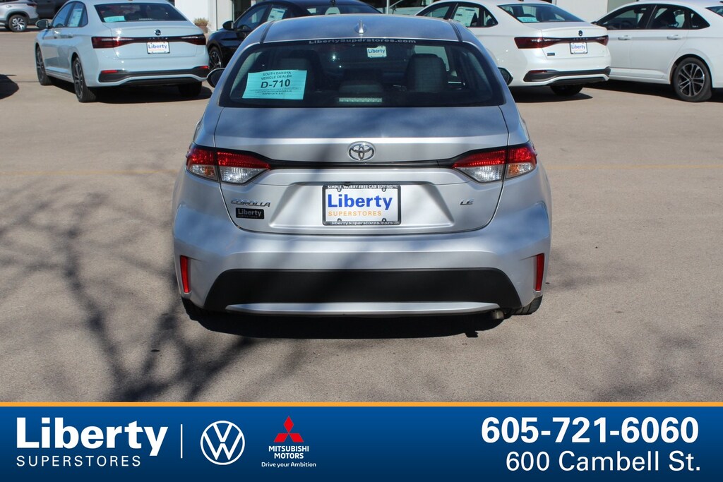 Used 2022 Toyota Corolla LE Sedan