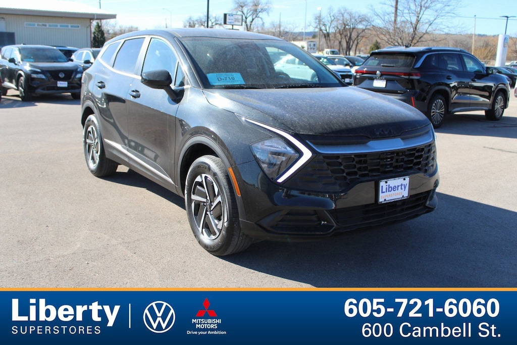 Used 2023 Kia Sportage Hybrid LX SUV