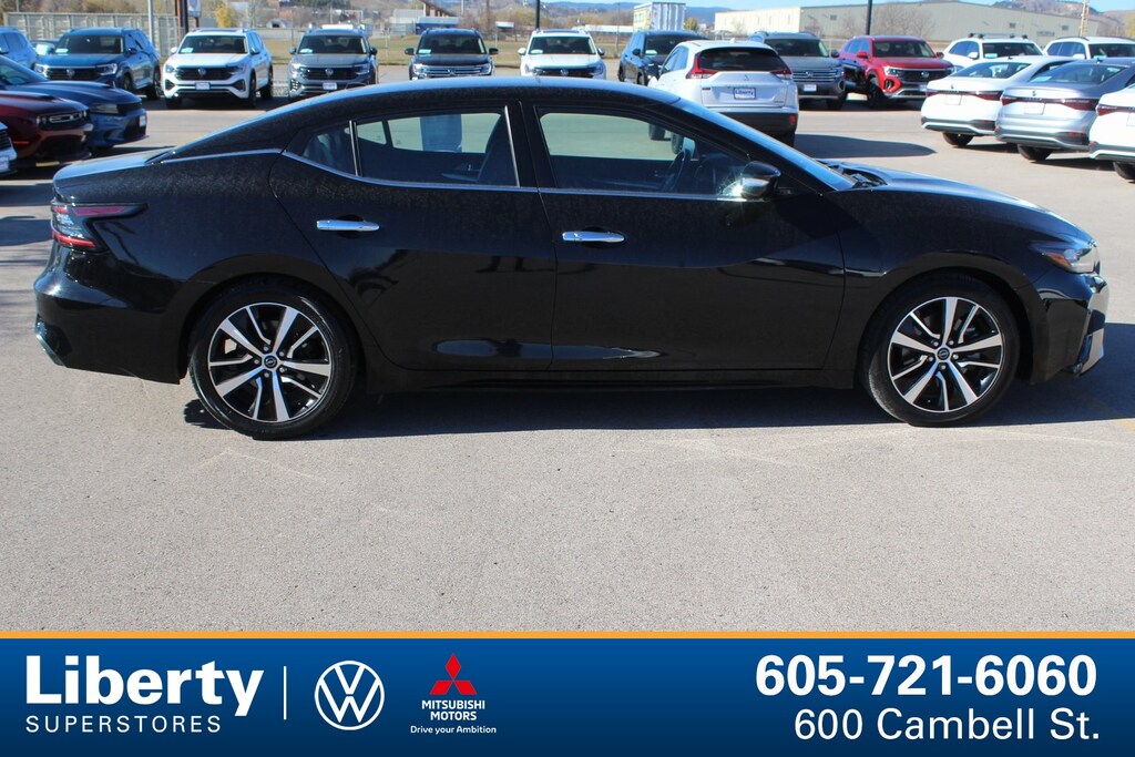 Used 2023 Nissan Maxima SV Sedan