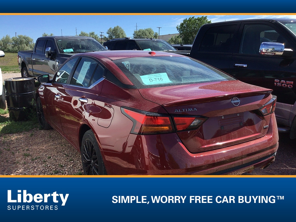 Used 2025 Nissan Altima 2.5 SV