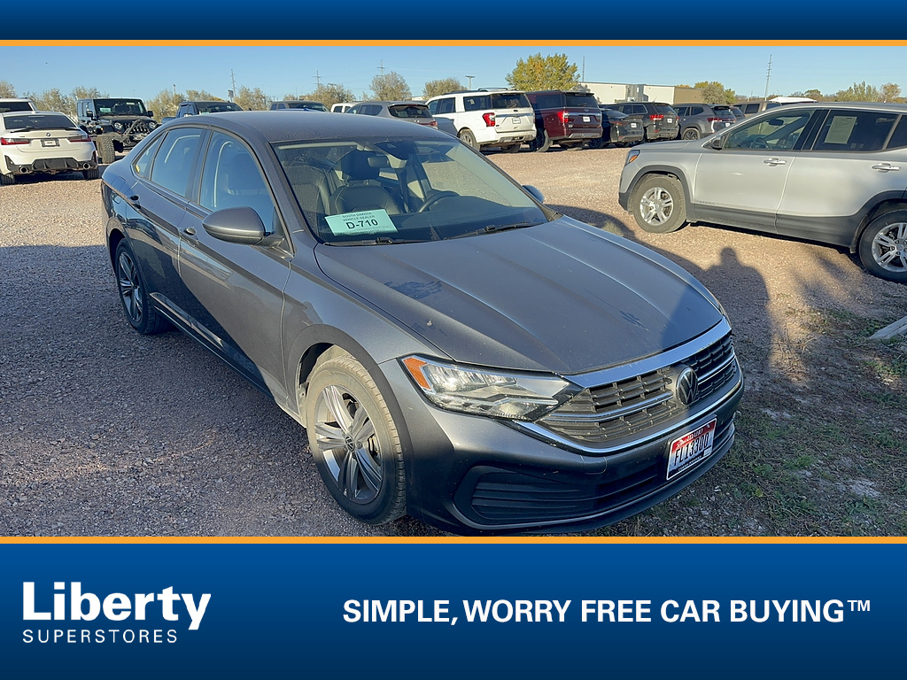 Used 2024 Volkswagen Jetta SE
