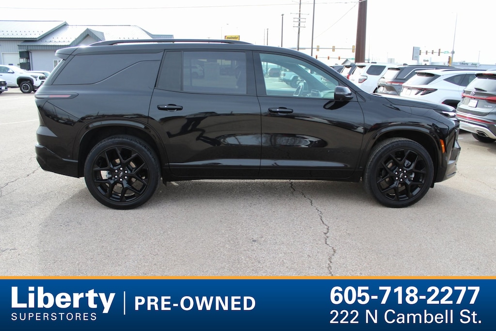 Used 2024 Chevrolet Traverse RS SUV
