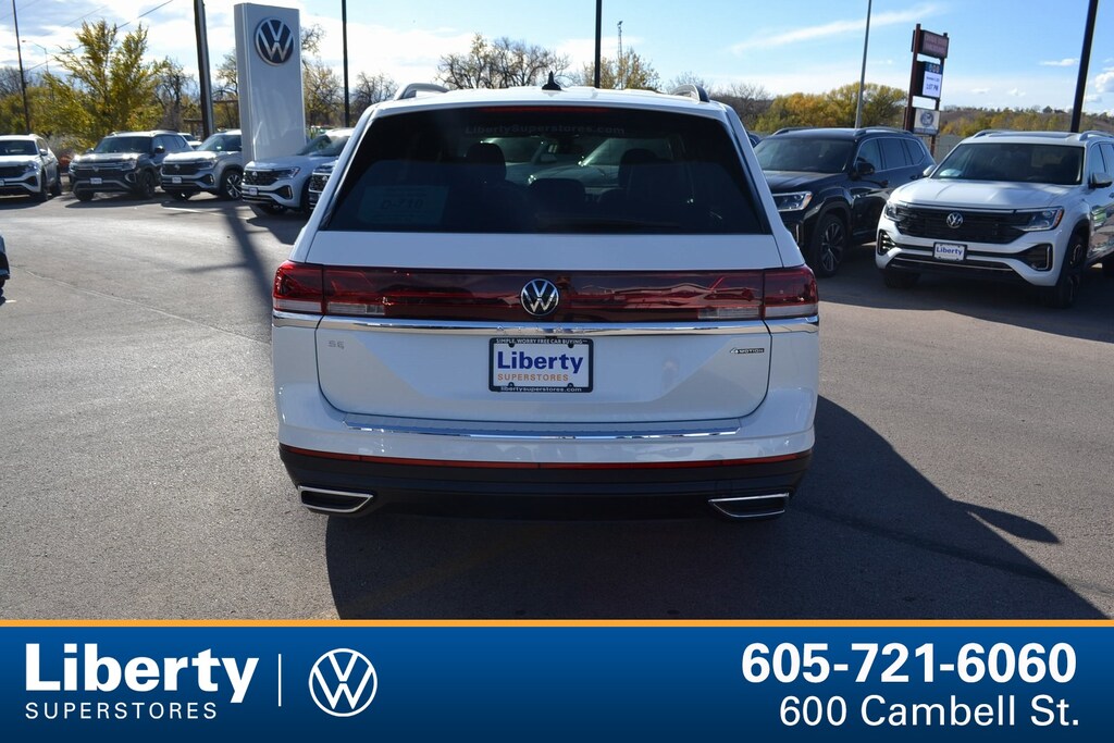 New 2026 Volkswagen Atlas 2.0T SE