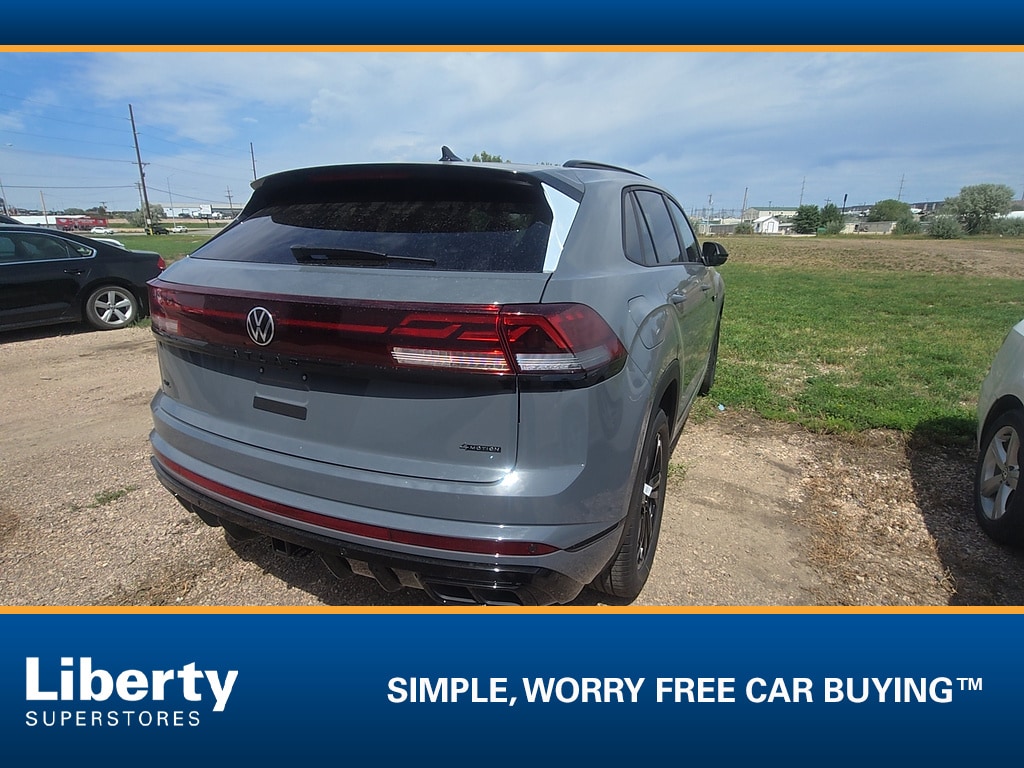 New 2026 Volkswagen Atlas Cross Sport SEL R-Line Black