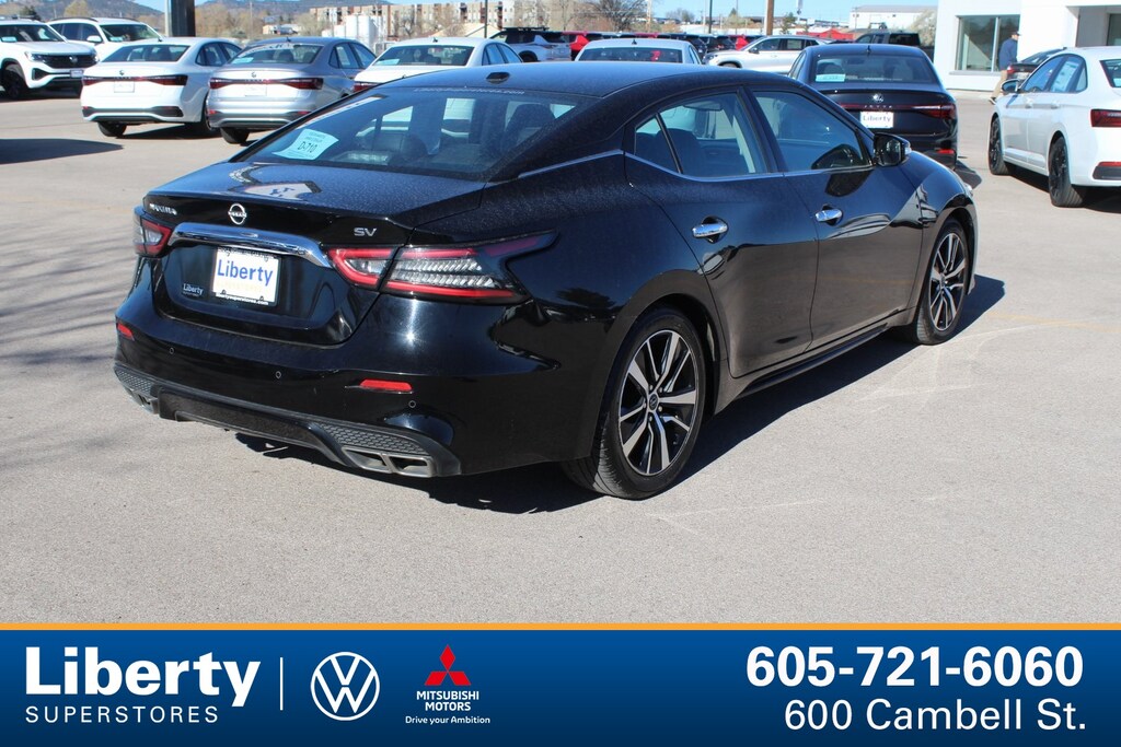 Used 2023 Nissan Maxima SV Sedan