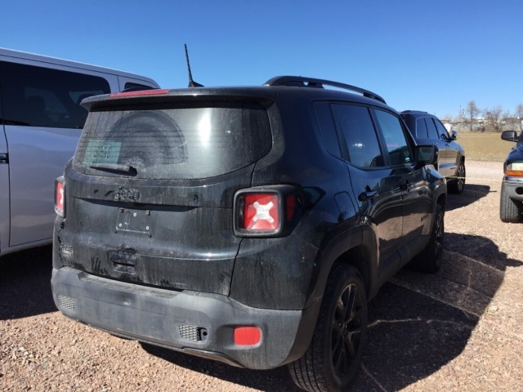 Used 2018 Jeep Renegade Latitude 4x4 SUV