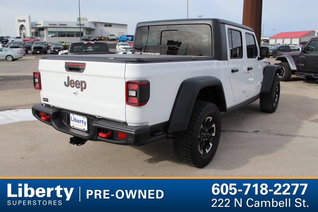 Used 2024 Jeep Gladiator Rubicon Truck Crew Cab
