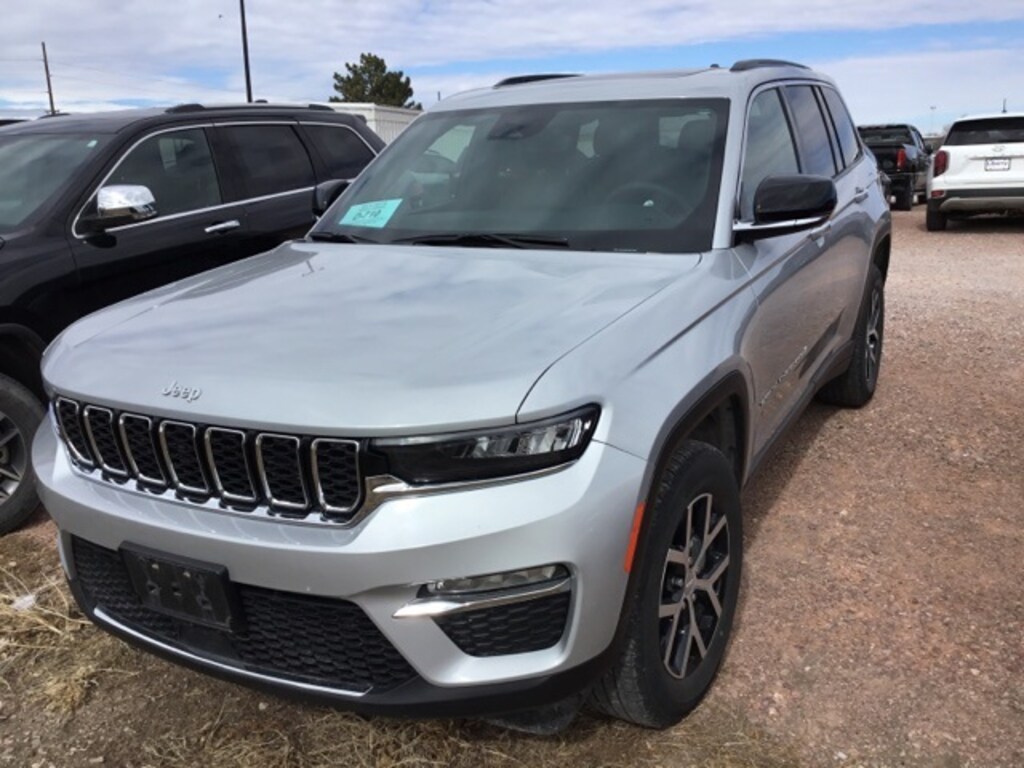 Used 2024 Jeep Grand Cherokee Limited SUV