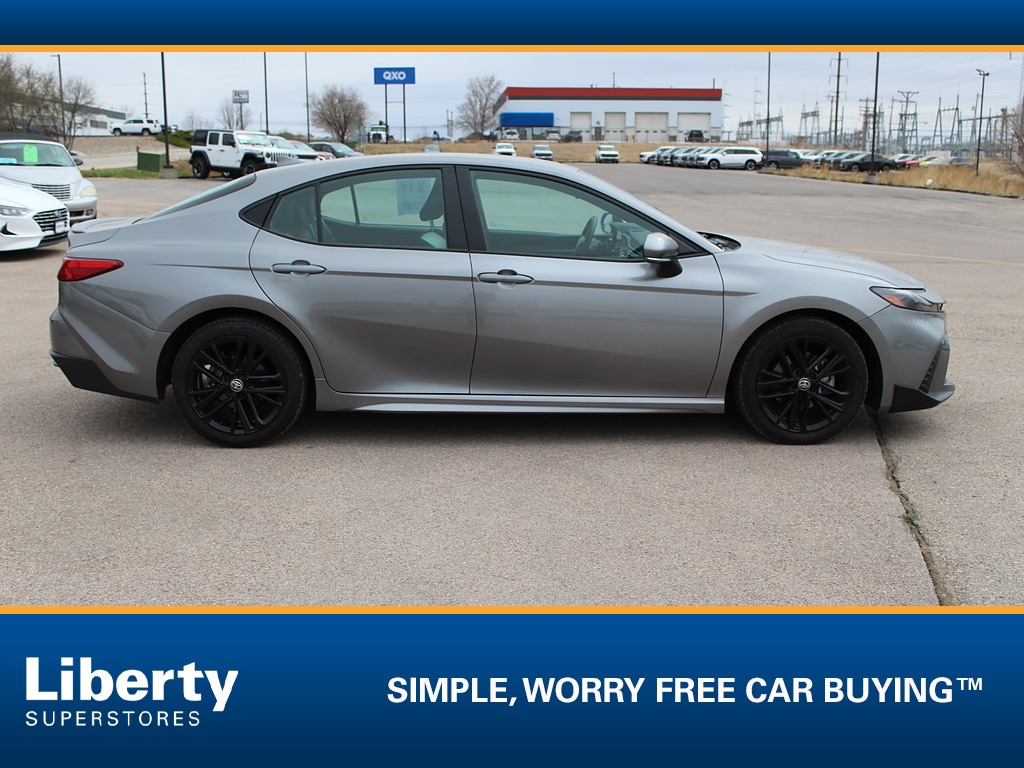 Used 2025 Toyota Camry SE Sedan