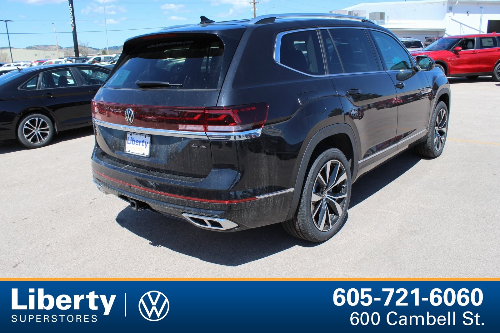 2025 Volkswagen Atlas SEL Premium R-Line photo 3