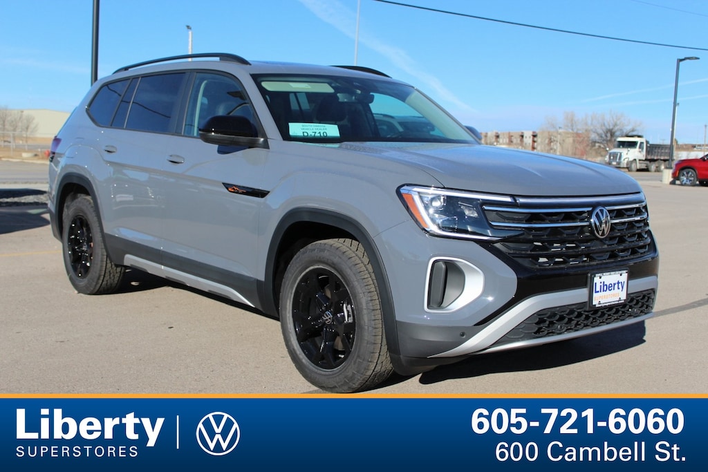 New 2026 Volkswagen Atlas 2.0T Peak Edition