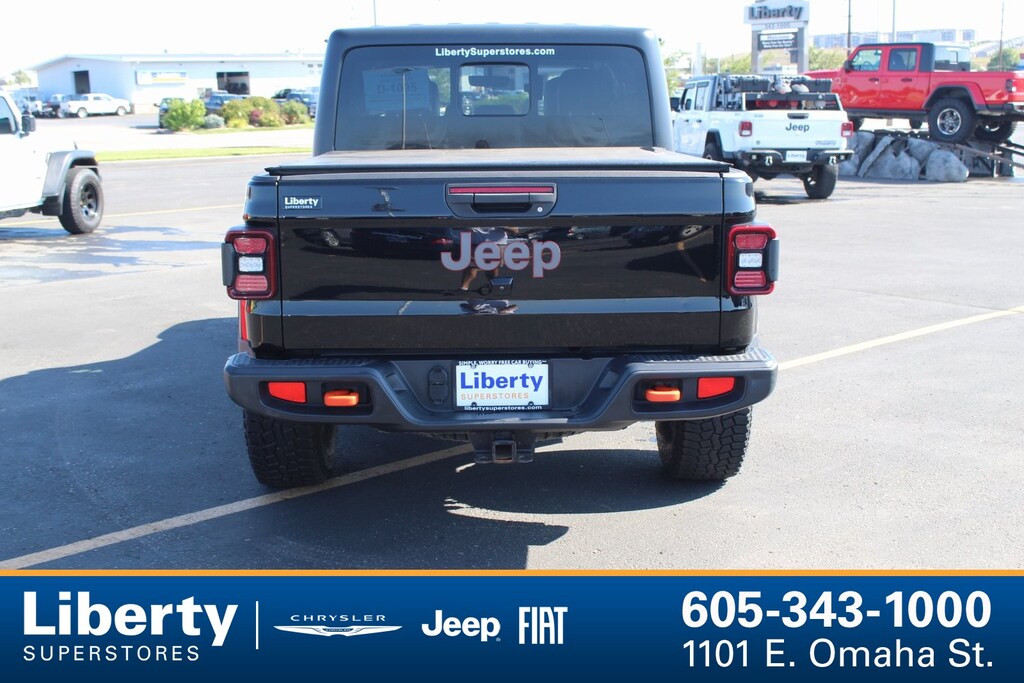 Used 2021 Jeep Gladiator Mojave Truck Crew Cab