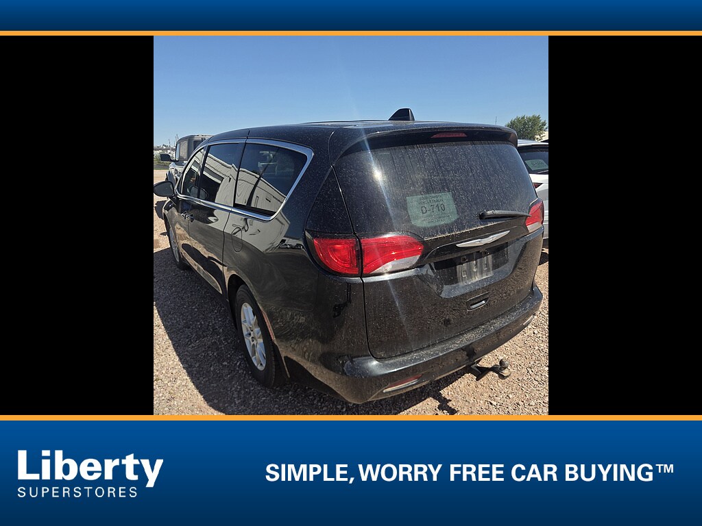 Used 2017 Chrysler Pacifica Touring