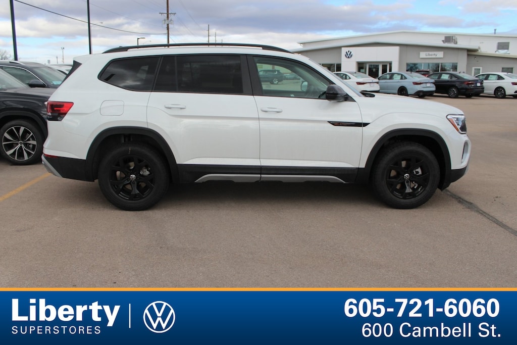 New 2026 Volkswagen Atlas 2.0T Peak Edition