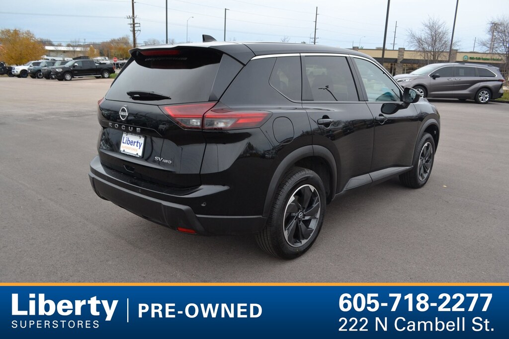 Used 2024 Nissan Rogue SV SUV