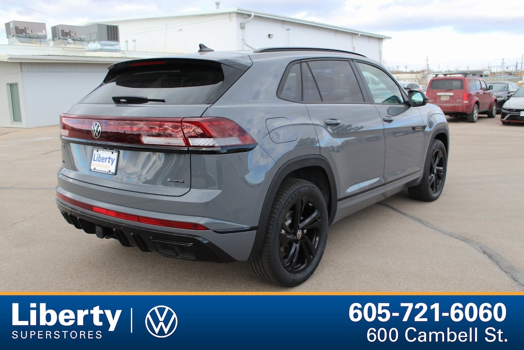 New 2026 Volkswagen Atlas Cross Sport 2.0T SEL R-Line Black