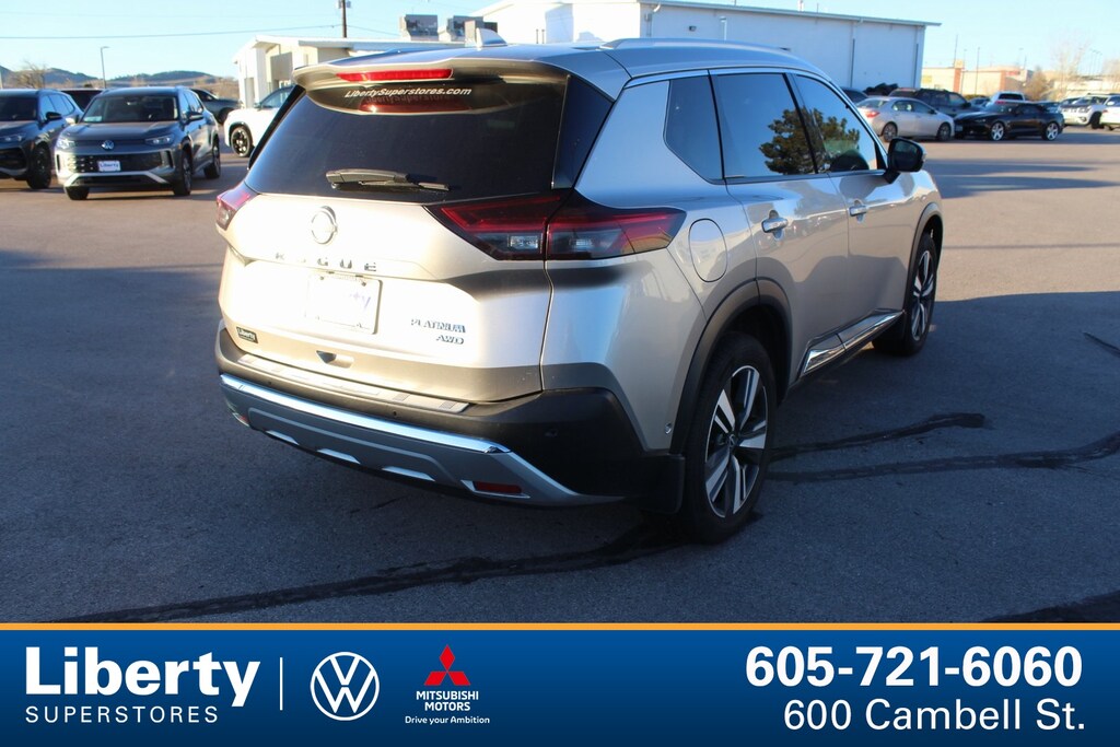 Used 2022 Nissan Rogue Platinum SUV
