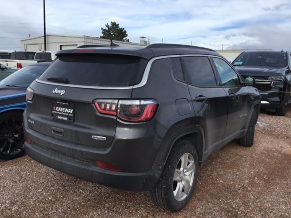 Used 2022 Jeep Compass Latitude SUV