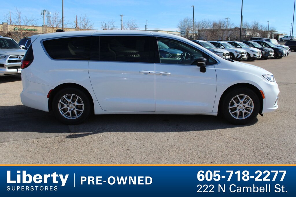 Used 2024 Chrysler Pacifica Touring L Van Passenger Van