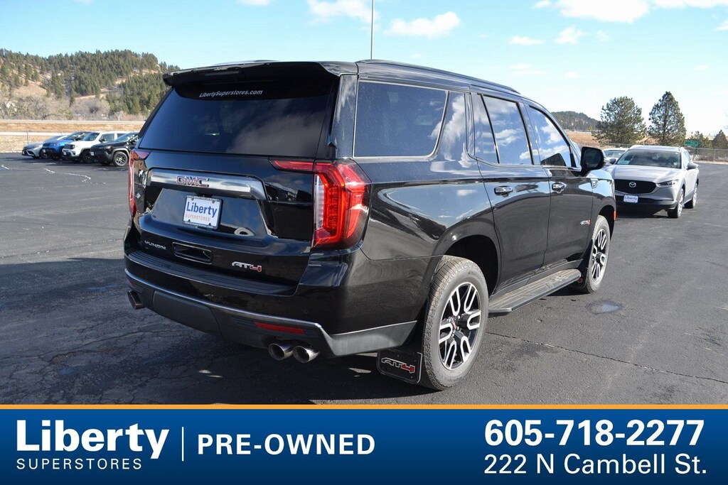 Used 2022 GMC Yukon AT4 SUV