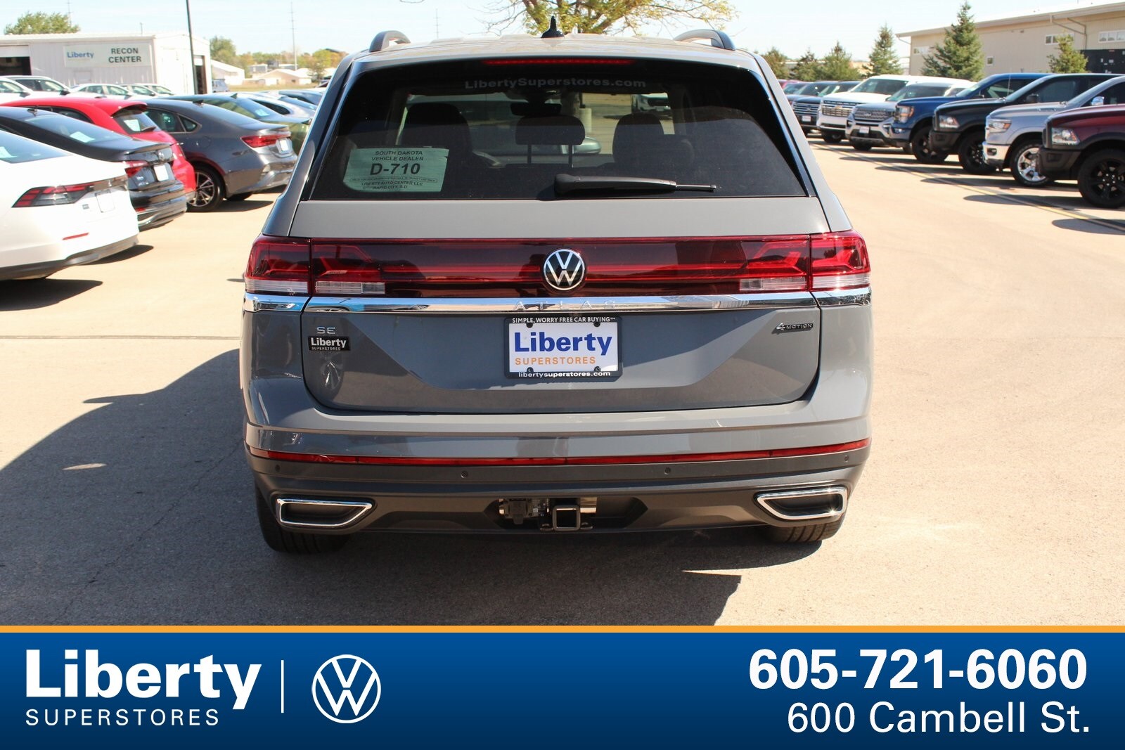 2026 Volkswagen Atlas SE Technology photo 2