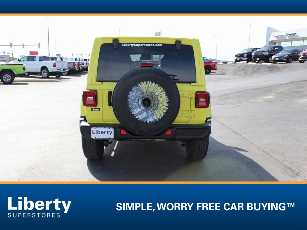 Used 2022 Jeep Wrangler Unlimited Sahara Altitude