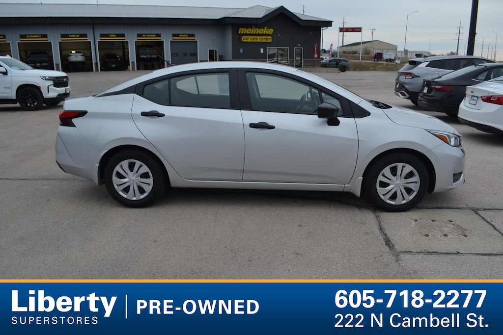 Used 2023 Nissan Versa 1.6 S Sedan