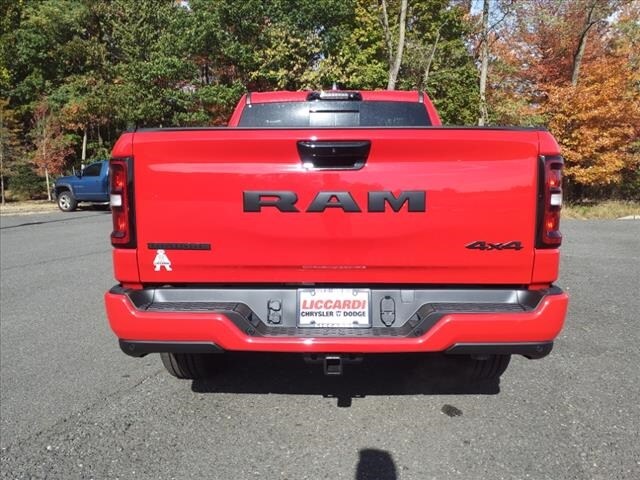 2025 Ram 1500 Big Horn Lone Star photo 3