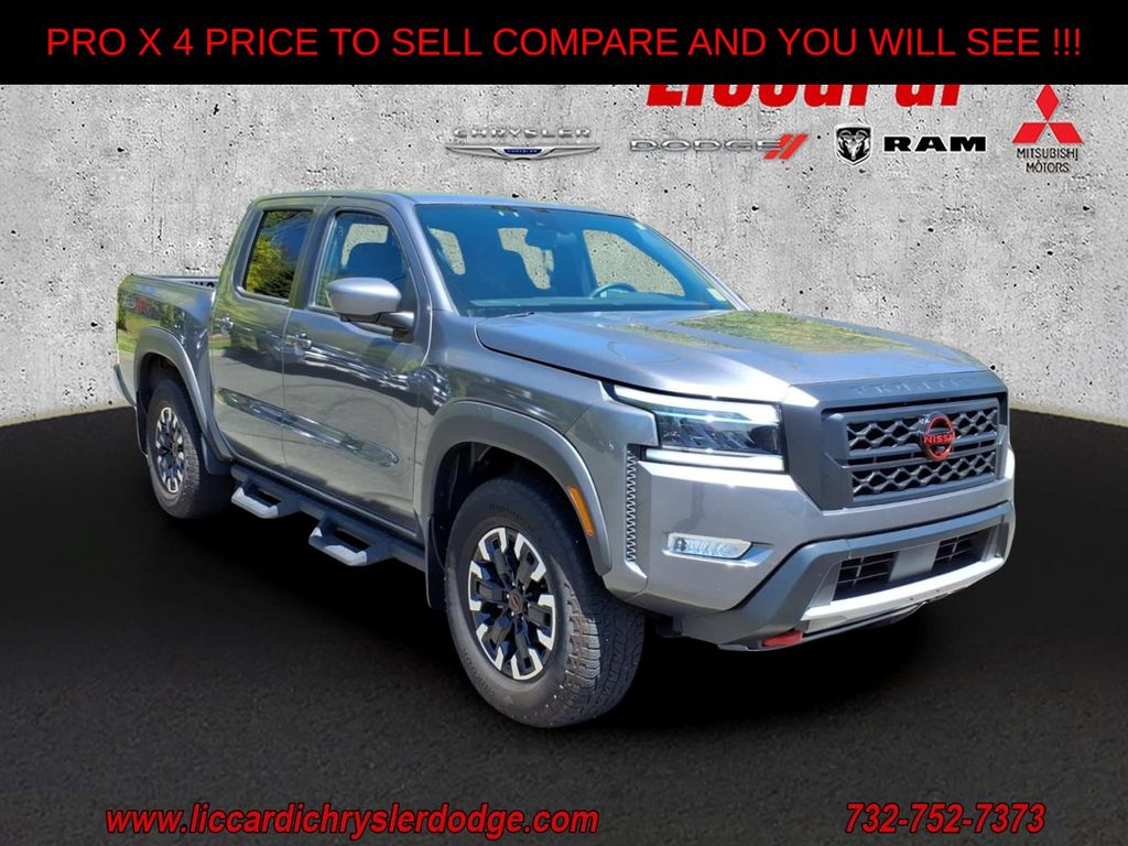 2023 Nissan Frontier PRO-4X Crew Cab 4X4's photo