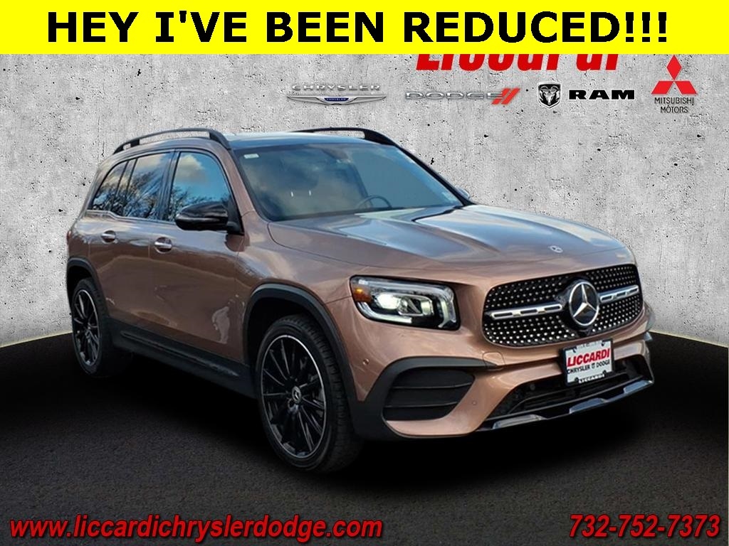 2022 Mercedes-Benz GLB Base's photo