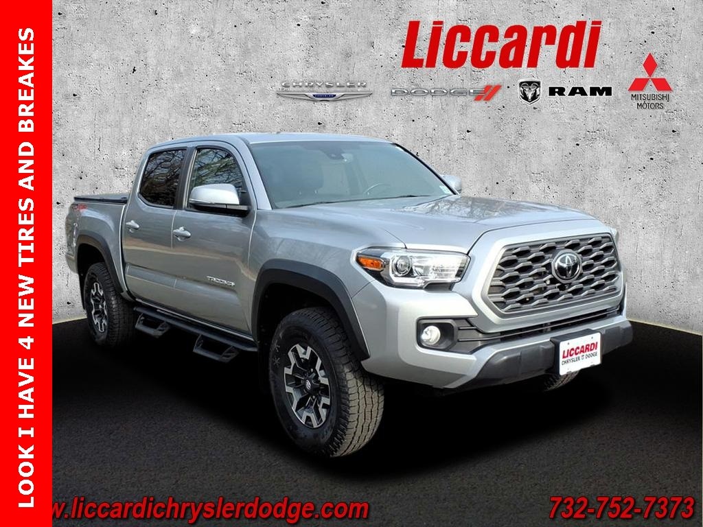 2023 Toyota Tacoma TRD Off Road's photo