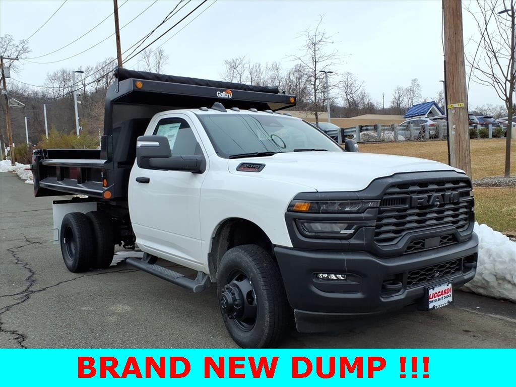 2026 RAM Ram 3500 Chassis Cab Tradesman's photo