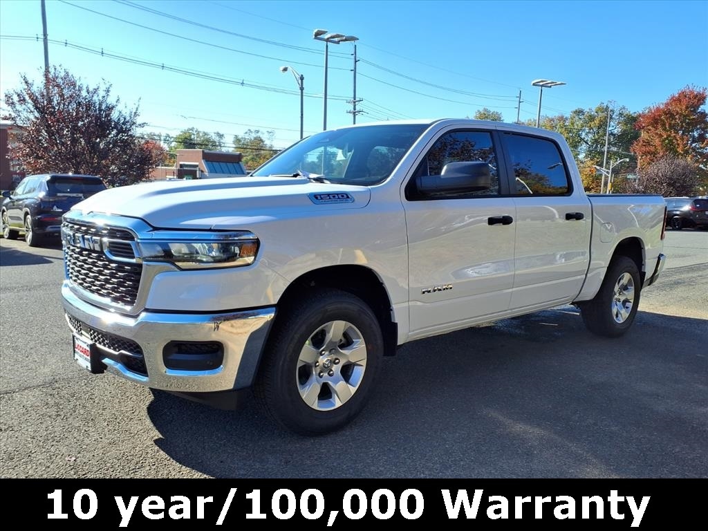 New 2026 Ram 1500 TRADESMAN CREW CAB 4X4 5'7 BOX Pickup