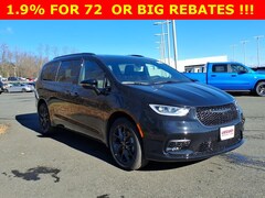 2026 Chrysler Pacifica SELECT AWD Passenger Van For Sale in Green Brook