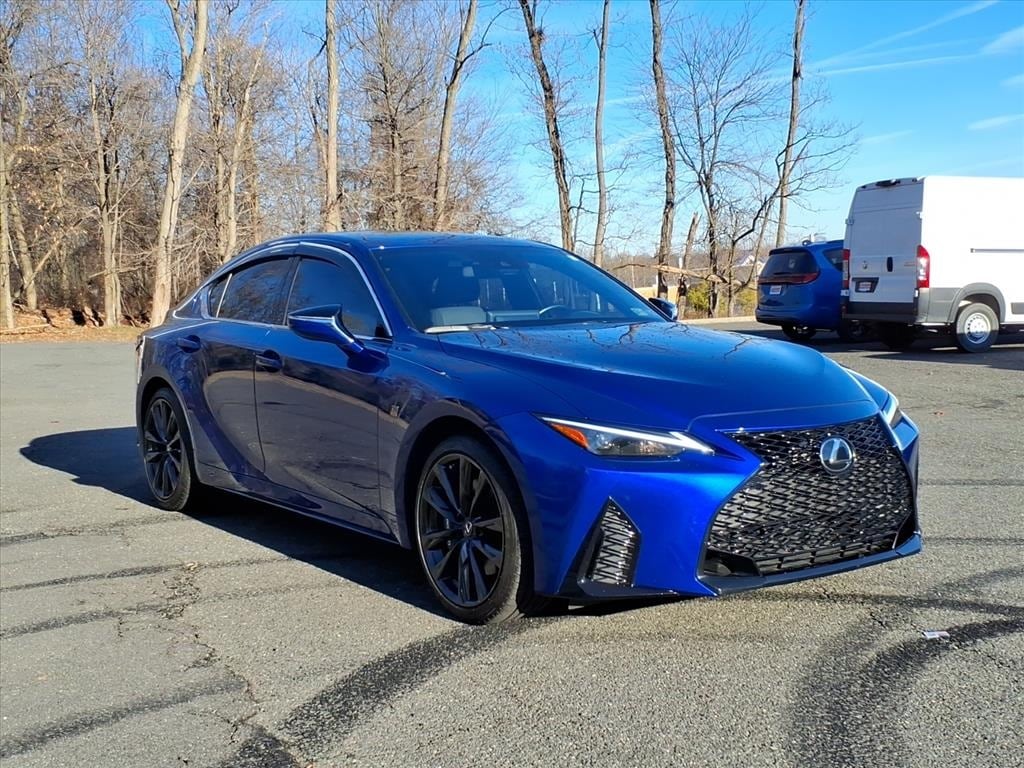 2024 Lexus IS 350 F SPORT DESIGN's photo