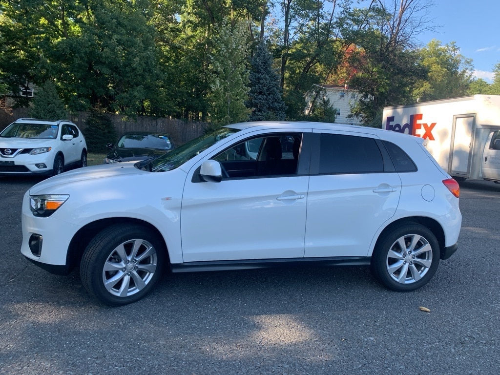 Used 2015 Mitsubishi Outlander Sport ES with VIN 4A4AR3AU3FE052692 for sale in Green Brook Township, NJ