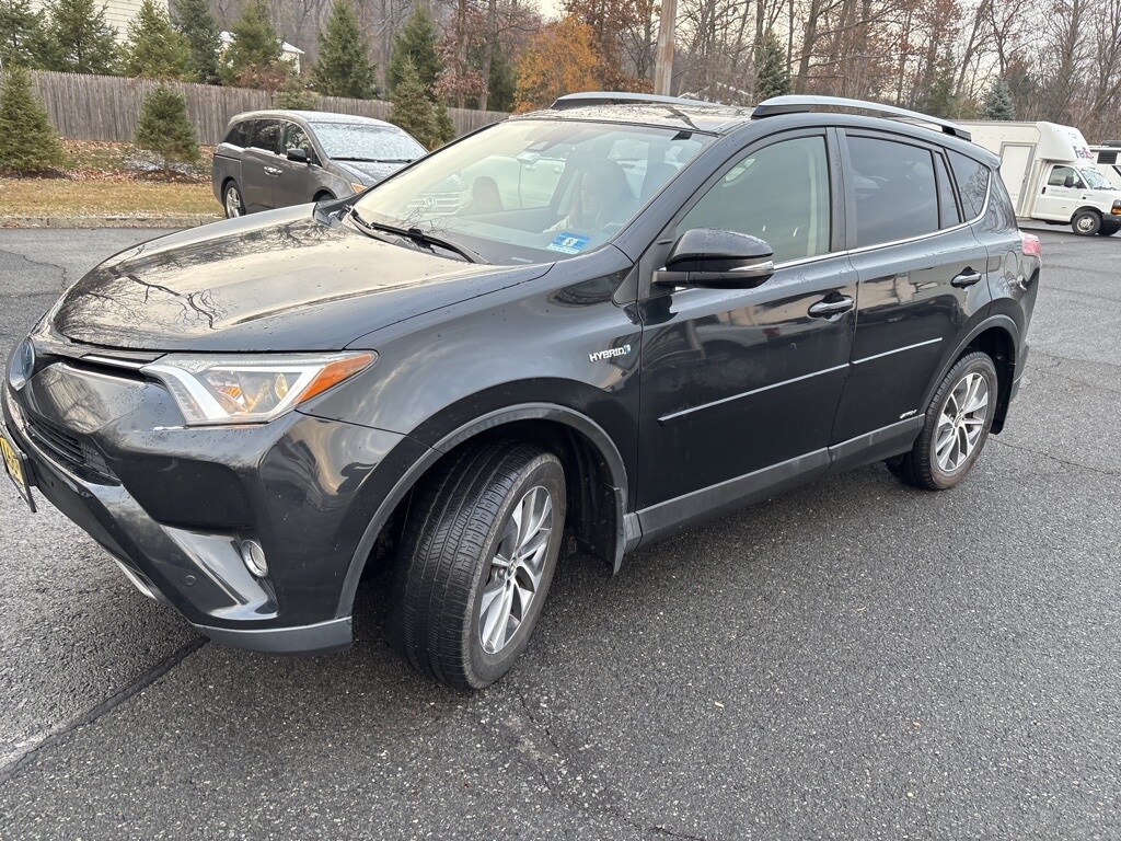 Used 2018 Toyota RAV4 Hybrid XLE SUV