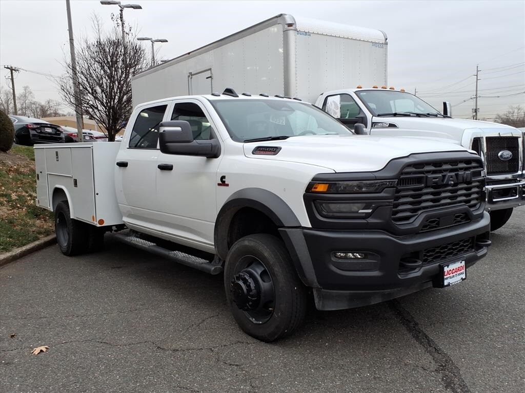 New 2026 Ram 4500 Chassis Cab 4500 TRADESMAN CHASSIS CREW CAB 4X4 60' CA Pickup