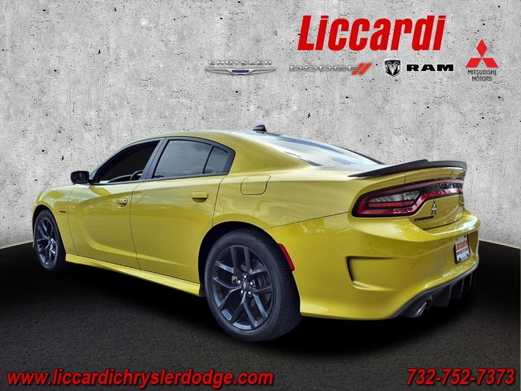 2021 Dodge Charger R/T photo 3