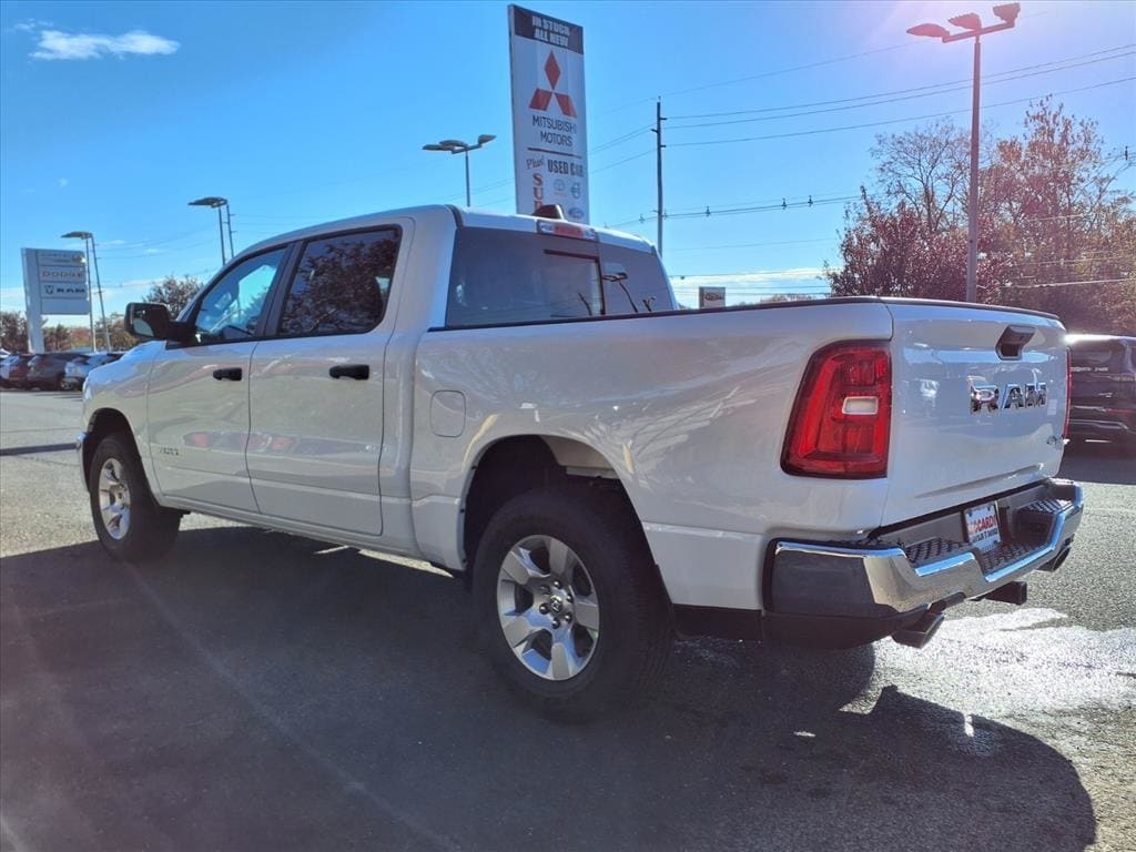 New 2026 Ram 1500 TRADESMAN CREW CAB 4X4 5'7 BOX Pickup