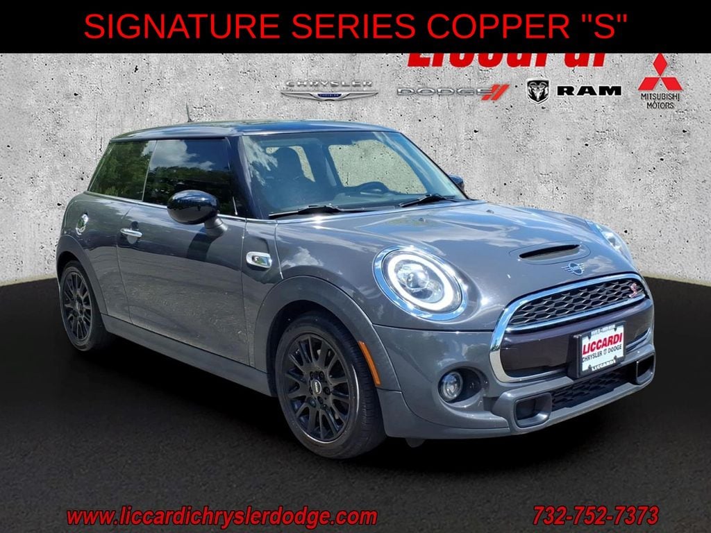 2020 MINI Hardtop Cooper S's photo