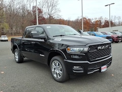 2026 Ram 1500 BIG HORN CREW CAB 4X4 5'7 BOX Pickup For Sale in Green Brook