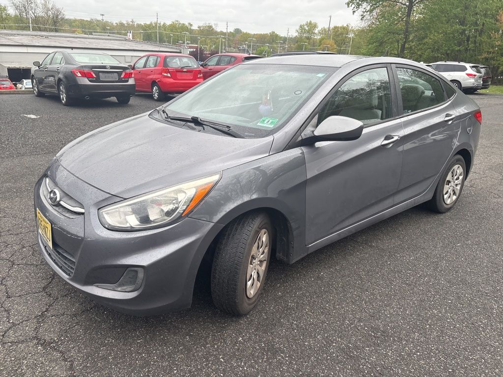 2016 Hyundai Accent SE